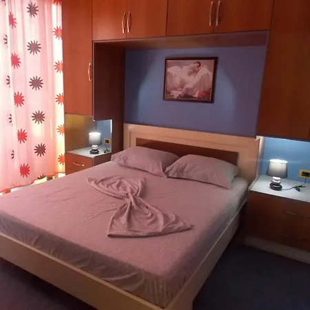 Apartment Alfred *