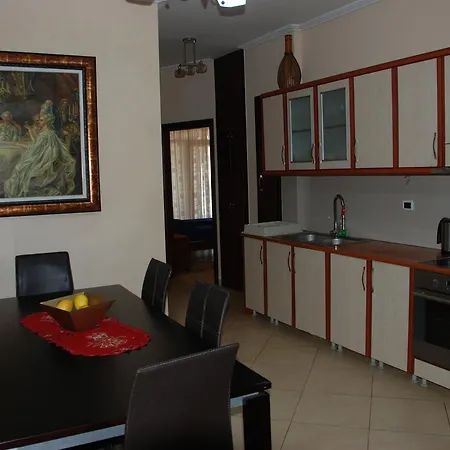 Alfred Apartmán Sarandë