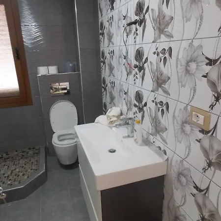 Apartmán Alfred Sarandë