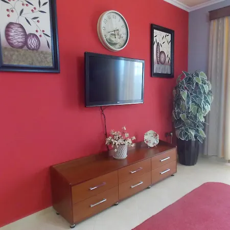 Alfred Σαράντα