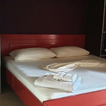 Διαμέρισμα Alfred Σαράντα